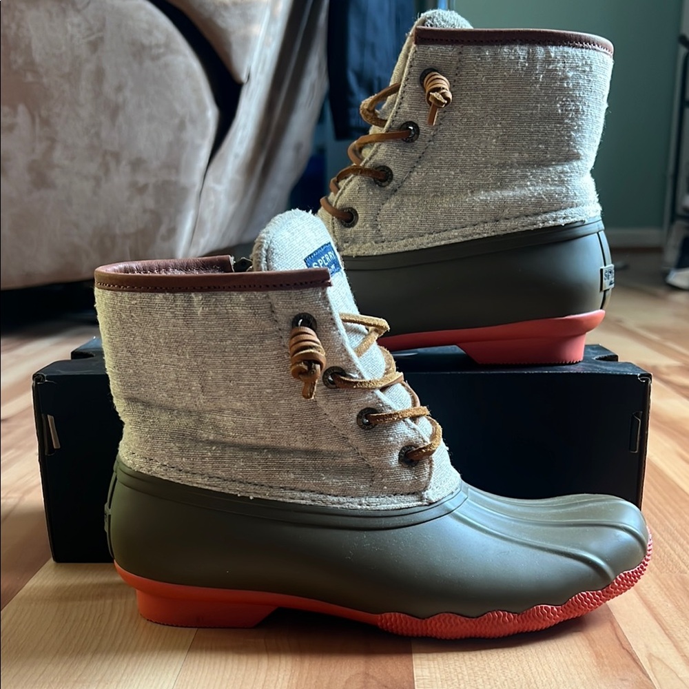Sperry Duck Boots in Olive and Pink